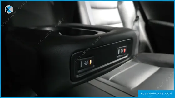 RENAULT KOREA QM6 (KOLEOS) 2.0 LPE RE SIGNATURE 2WD