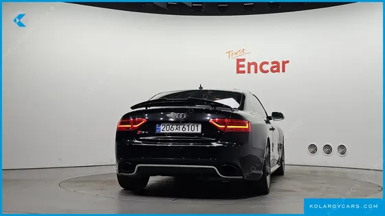 AUDI RS5 4.2 FSI QUATTRO