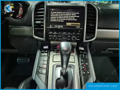 PORSCHE CAYENNE 4.8 TURBO