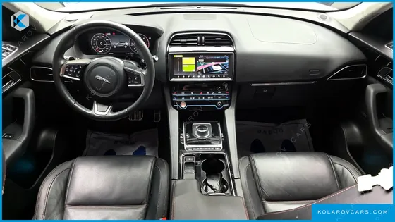 JAGUAR F-PACE 20D PRESTIGE