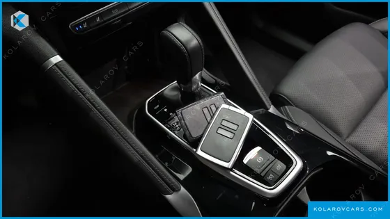 RENAULT KOREA QM6 (KOLEOS) 2.0 LPE RE SIGNATURE 2WD
