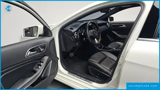 MERCEDES A-CLASS A200