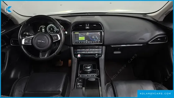 JAGUAR F-PACE 20D PRESTIGE