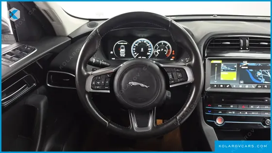 JAGUAR F-PACE 20D PRESTIGE