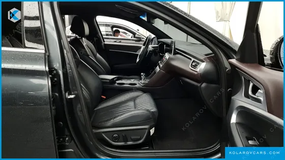 GENESIS G70 2.0T AWD