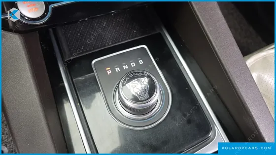 JAGUAR F-PACE 20D PRESTIGE