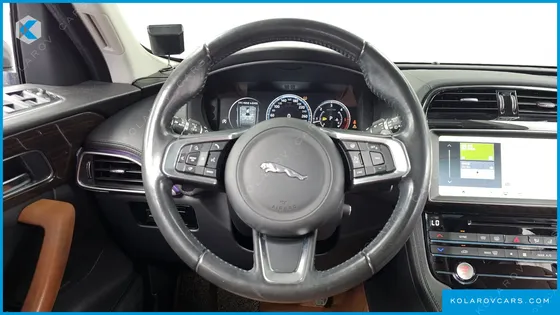 JAGUAR F-PACE 20D PORTFOLIO