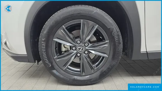 LEXUS UX 2.0 2WD