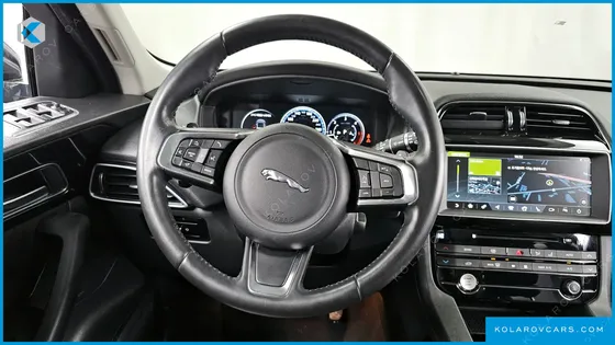 JAGUAR F-PACE 20D PRESTIGE