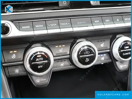 GENESIS G70 2.2D