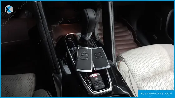 RENAULT KOREA QM6 (KOLEOS) 2.0 GDE PREMIERE 2WD