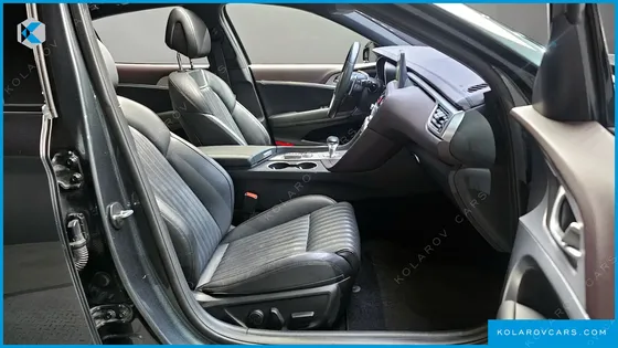 GENESIS G70 2.0T AWD
