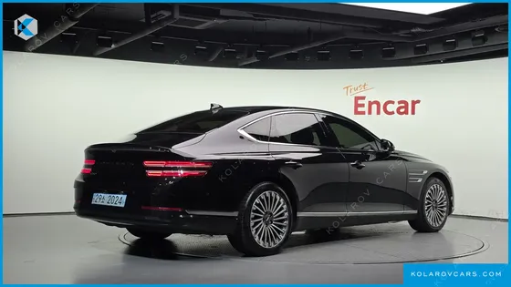 GENESIS G80 E-AWD