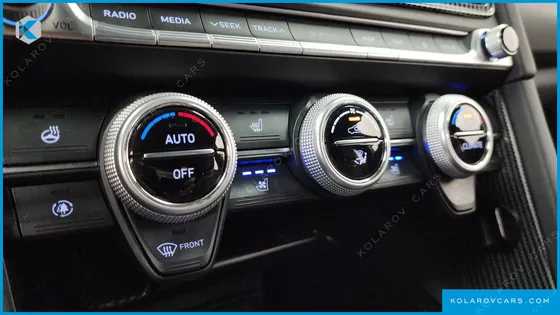 GENESIS G70 2.0T AWD