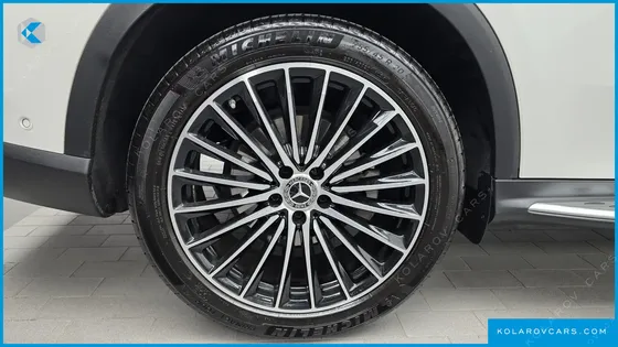 MERCEDES GLC-CLASS GLC300 4MATIC AMG LINE