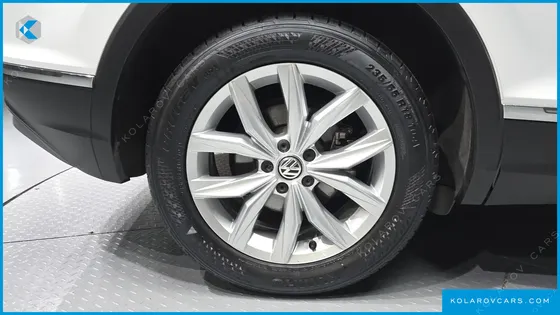 VOLKSWAGEN TIGUAN 2.0 TDI PREMIUM