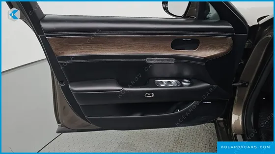 GENESIS G90 GASOLINE 3.5 TURBO AWD