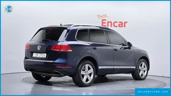 VOLKSWAGEN TOUAREG V6 3.0 TDI BLUEMOTION