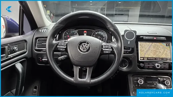 VOLKSWAGEN TOUAREG V6 3.0 TDI BLUEMOTION
