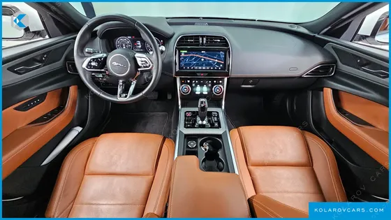 JAGUAR XE D180 R-DYNAMIC S