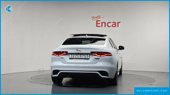 JAGUAR XE D180 R-DYNAMIC S