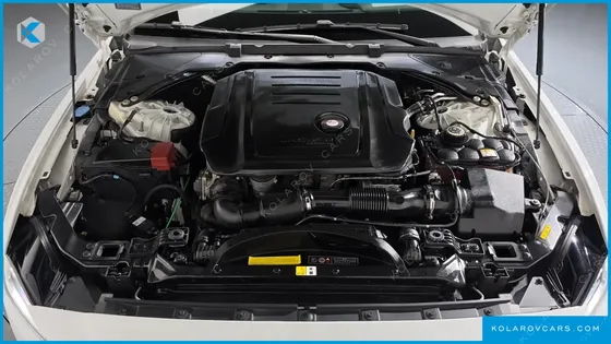 JAGUAR XE D180 R-DYNAMIC S