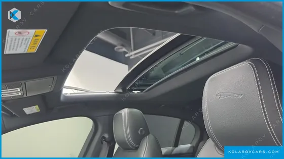 JAGUAR XE D180 R-DYNAMIC S