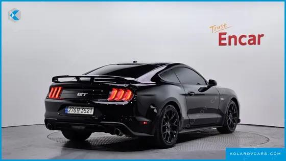 FORD MUSTANG COUPE