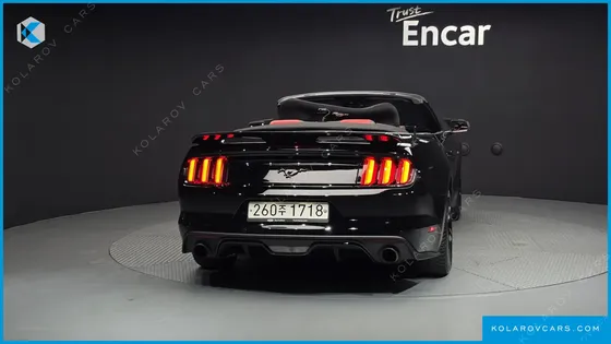 FORD MUSTANG CONVERTIBLE