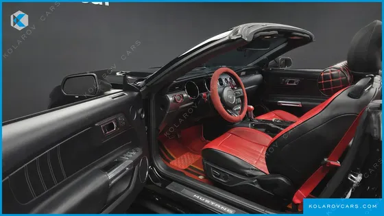 FORD MUSTANG CONVERTIBLE