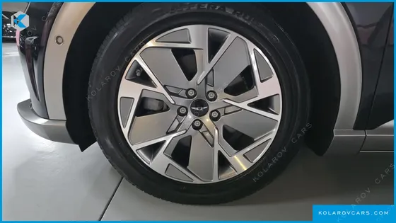 GENESIS GV60 STANDARD AWD