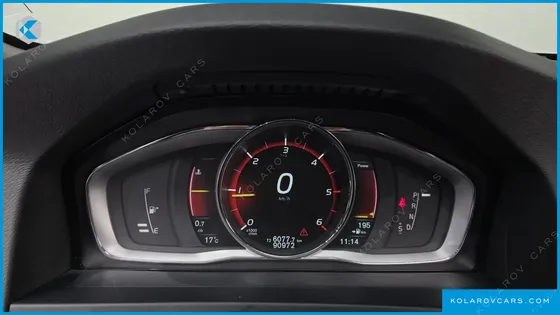 VOLVO V60 D2