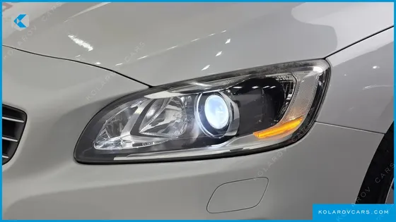 VOLVO V60 D2