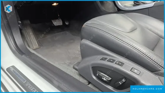 VOLVO V60 D2