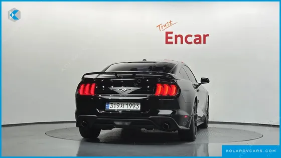 FORD MUSTANG COUPE