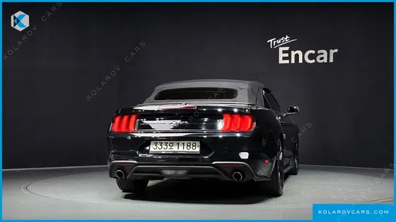 FORD MUSTANG CONVERTIBLE