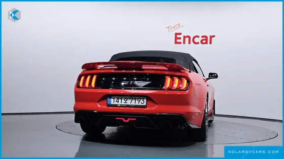FORD MUSTANG GT CONVERTIBLE