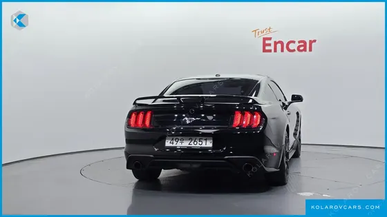 FORD MUSTANG COUPE