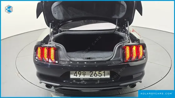 FORD MUSTANG COUPE