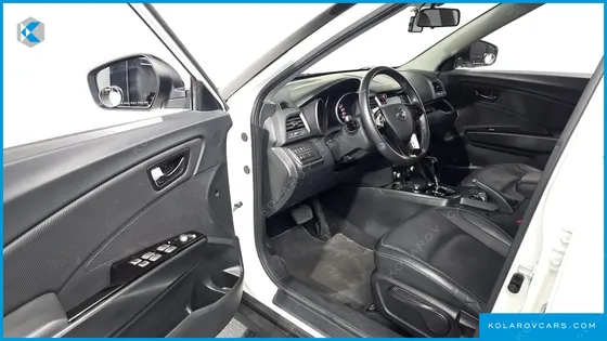 KGM - SSANGYONG TIVOLI VX 2WD