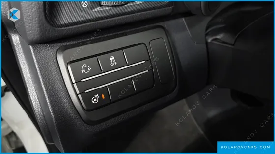 KGM - SSANGYONG TIVOLI VX 2WD