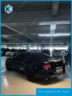 FORD MUSTANG COUPE
