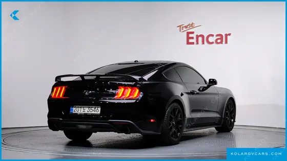 FORD MUSTANG COUPE