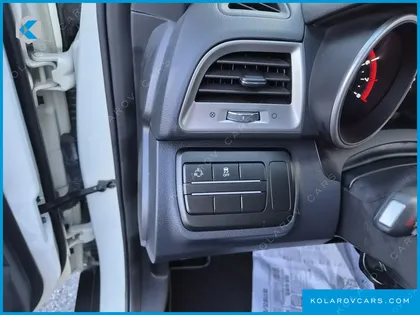 KGM - SSANGYONG TIVOLI VX 2WD