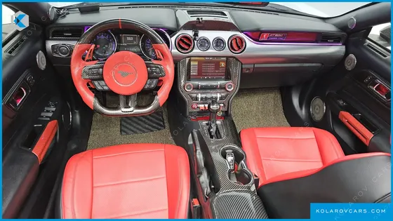 FORD MUSTANG CONVERTIBLE