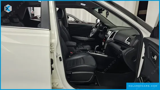 KGM - SSANGYONG TIVOLI LX 2WD