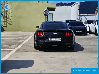 FORD MUSTANG COUPE