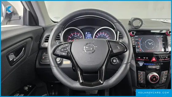 KGM - SSANGYONG TIVOLI VX 2WD