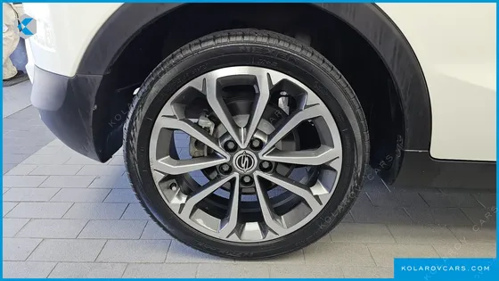 KGM - SSANGYONG TIVOLI VX 2WD