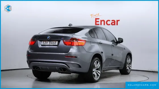 BMW X6M 4.4